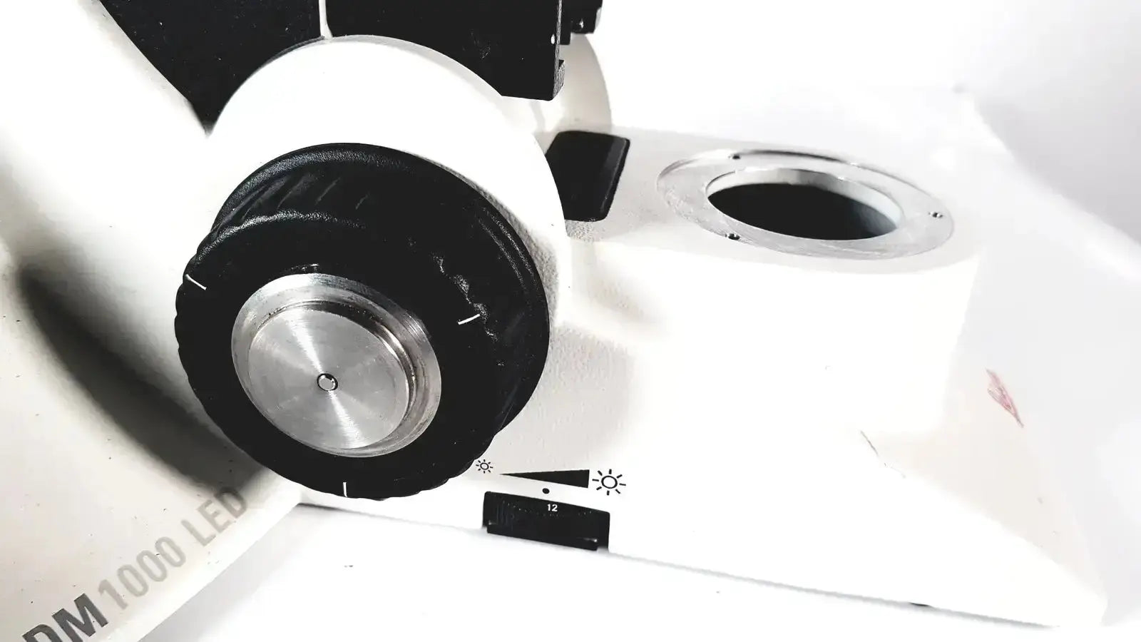 Leica DM1000 LED Microscope Microsystems Base Microscope Base, as-is (for parts) product photo 10