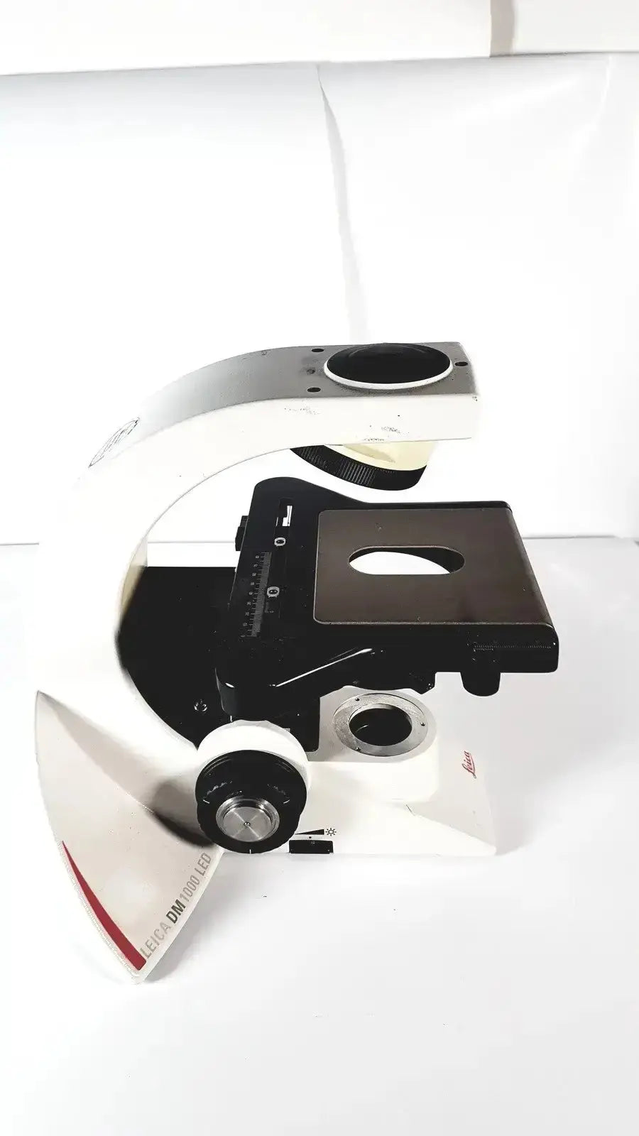 Leica DM1000 LED Microscope Microsystems Base Microscope Base, as-is (for parts) product photo 7