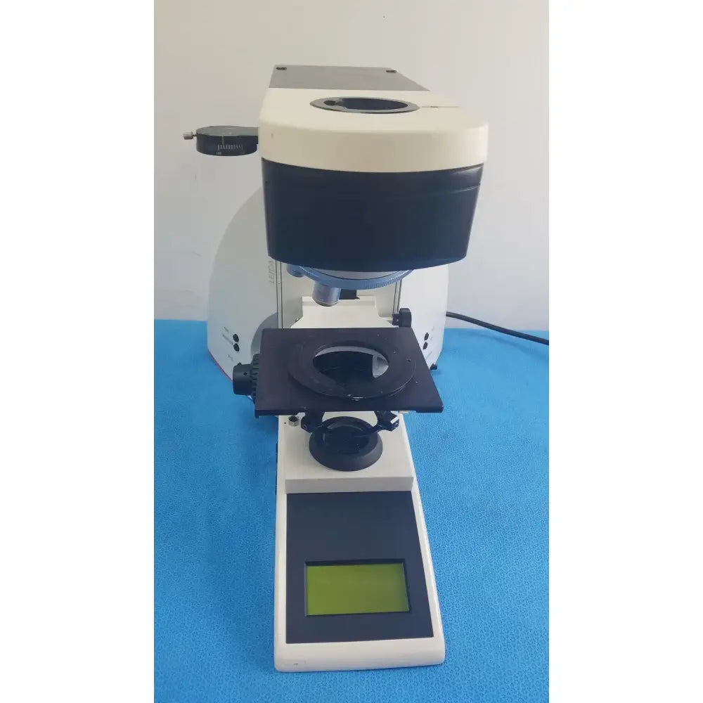 Reuse Medical Leica DM4000 Material Analysis Microscope System Microscopes, as-is (for parts) product photo 1
