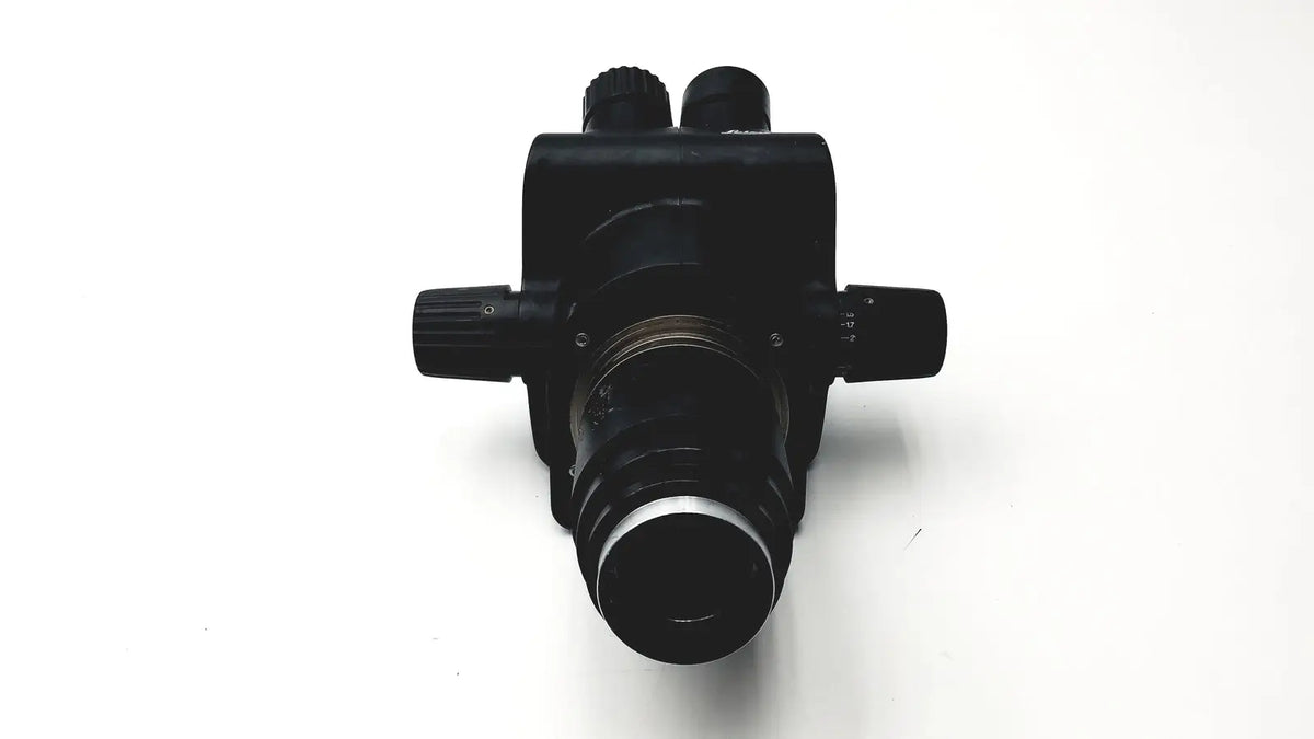 Black Leica GZ6T stereo zoom microscope with textured knobs and metallic accents for precise magnification