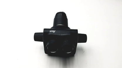 Black leica gz6t stereo zoom binoculars with a sleek matte finish and ergonomic design for precise microscopy