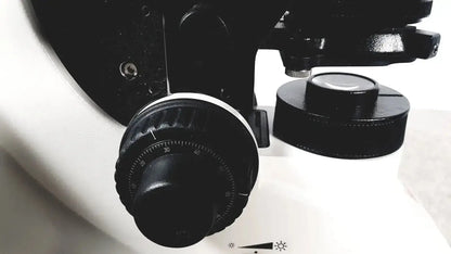 Leica Microscope Model DM1000 with Heads Microscope, second-hand product photo 9
