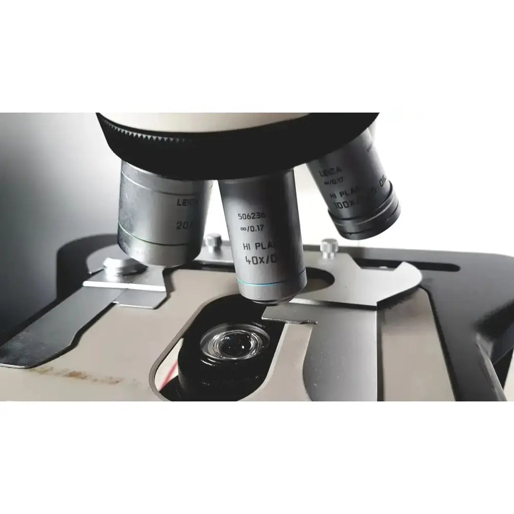 Leica Microscope Model DM1000 with Heads Microscope, second-hand product photo 12