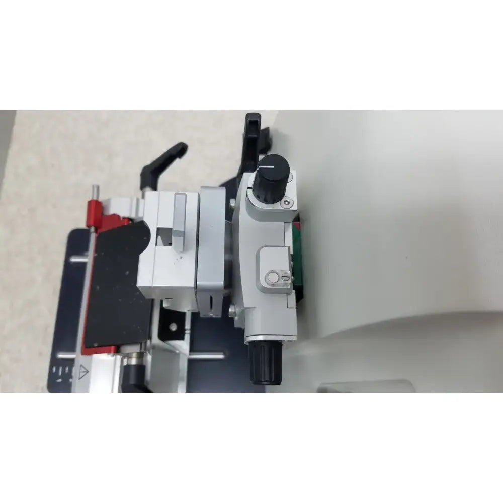 LEICA RM2235 Manual Rotary Microtome Histology Pathology Lab Tissue Sectioner Manual Rotary Microtome, second-hand product photo 15