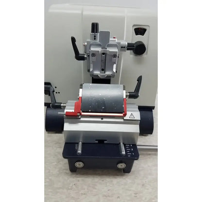 LEICA RM2235 Manual Rotary Microtome Histology Pathology Lab Tissue Sectioner Manual Rotary Microtome, second-hand product photo 8