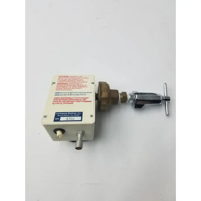 Leisegang Medical 8702 Gas Pressure Regulator with Gauge & On/Off Valve Medical Gas Pressure Regulator, second-hand product photo 5