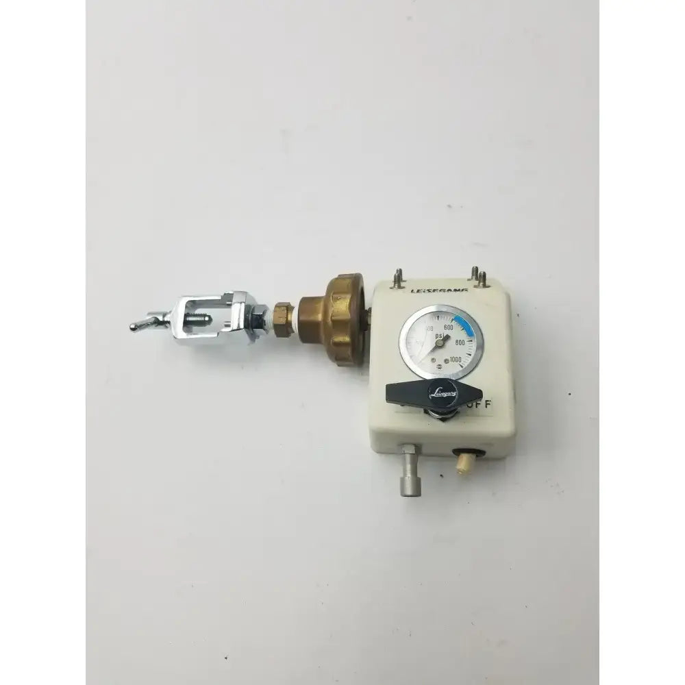 Leisegang Medical 8702 Gas Pressure Regulator with Gauge & On/Off Valve Medical Gas Pressure Regulator, second-hand product photo 1