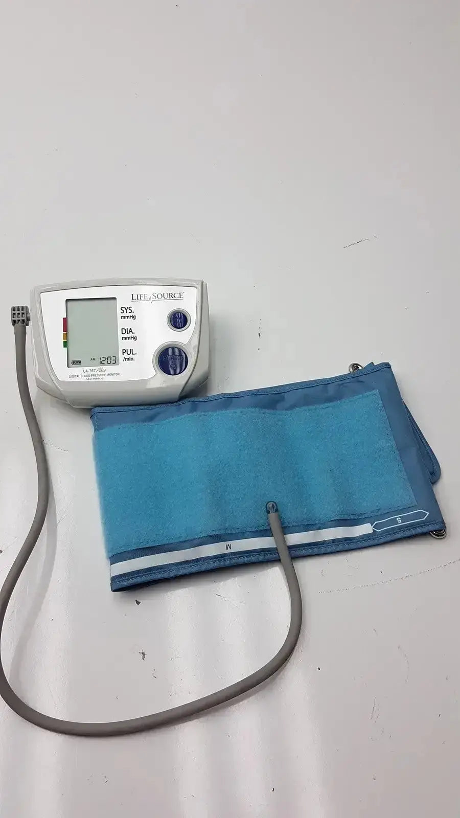 Life Source Model UA-767 Plus Digital Blood Pressure Monitor Digital Blood Pressure Monitor, as-is (for parts) product photo 4
