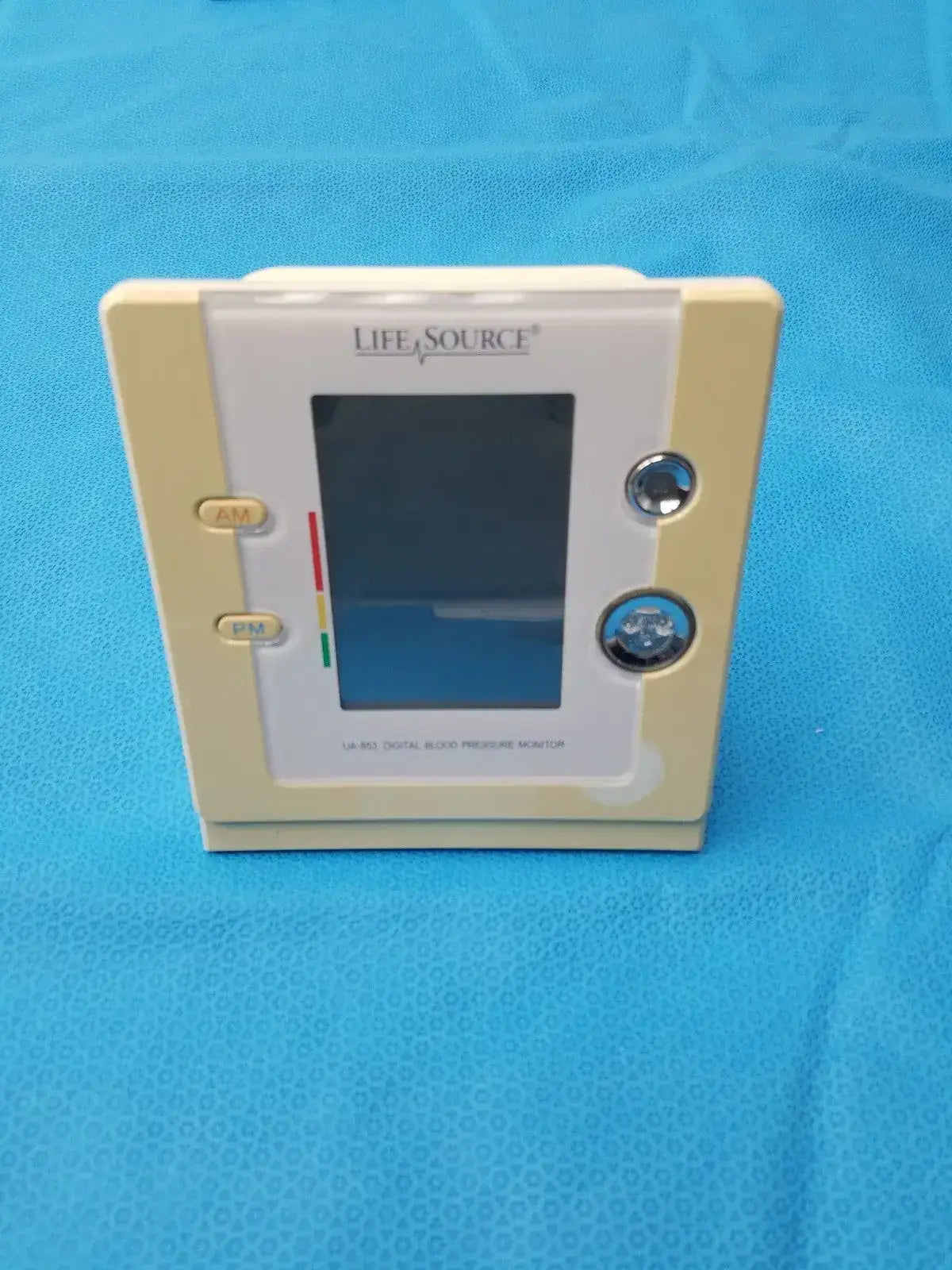 Life Source UA-853 Digital Blood Pressure Monitor Digital Blood Pressure Monitor, second-hand product photo 1