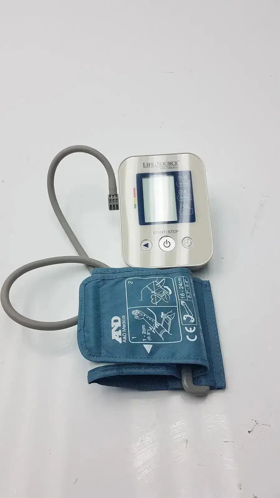 LifeSource A&D Medical Digital Blood Pressure Monitor UA-651S-AC Blood Pressure Monitor, second-hand product photo 3
