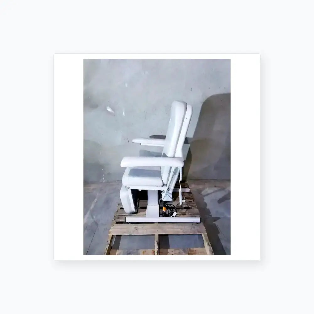 Linak CB06-U059-00 Patient Chair Medical Equipment Part, second-hand product photo 6
