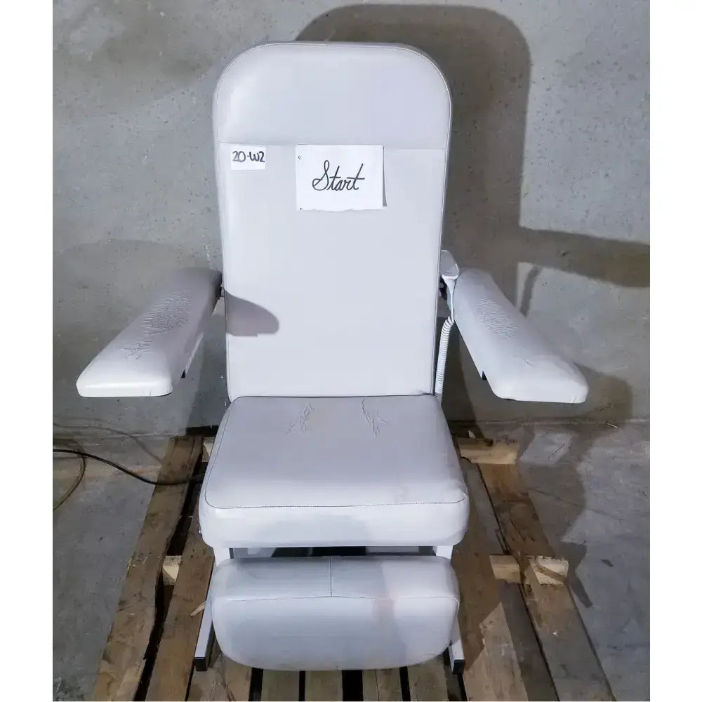 Linak CB06-U059-00 Patient Chair Medical Equipment Part, second-hand product photo 1