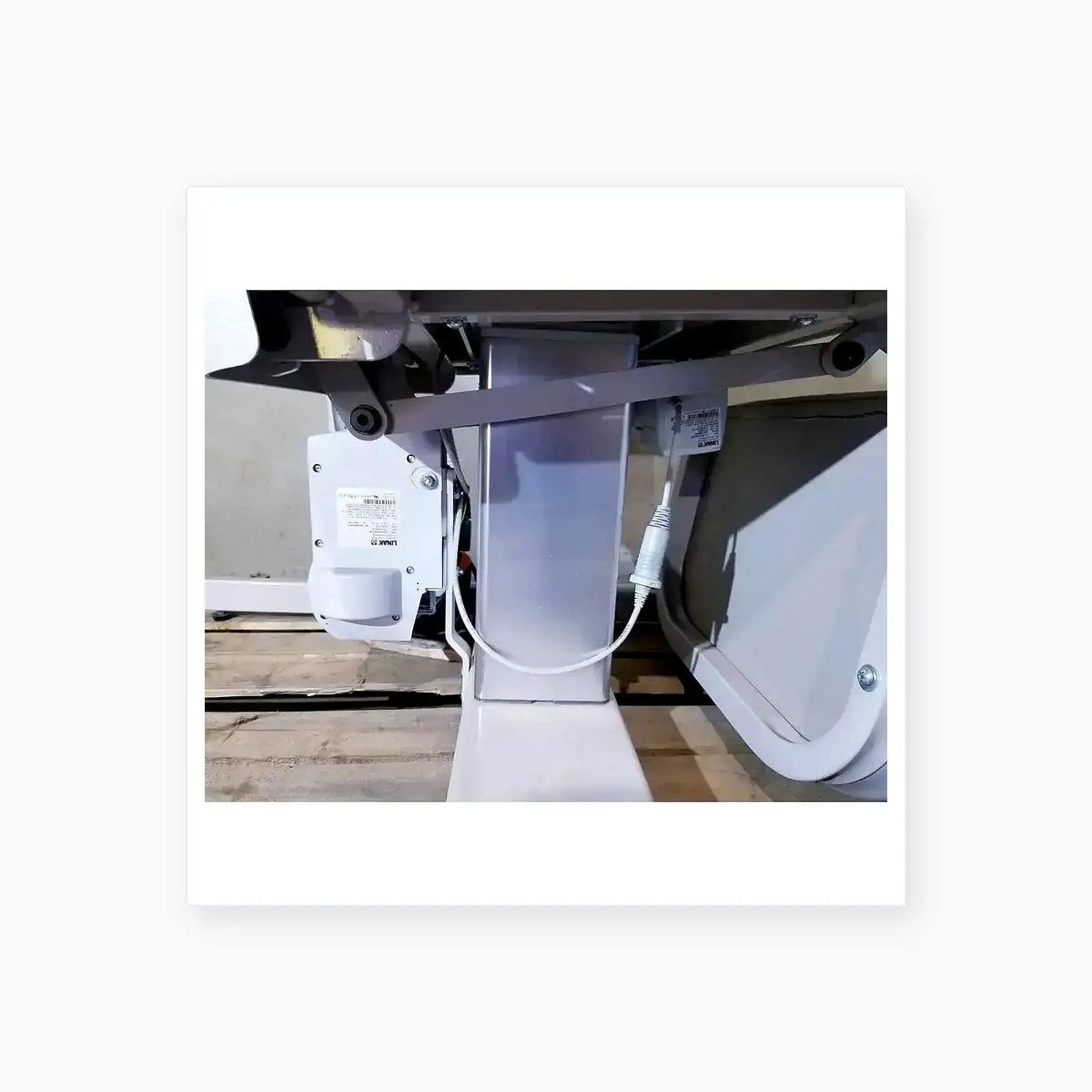 Linak CB06-U059-00 Patient Chair Medical Equipment Part, second-hand product photo 14