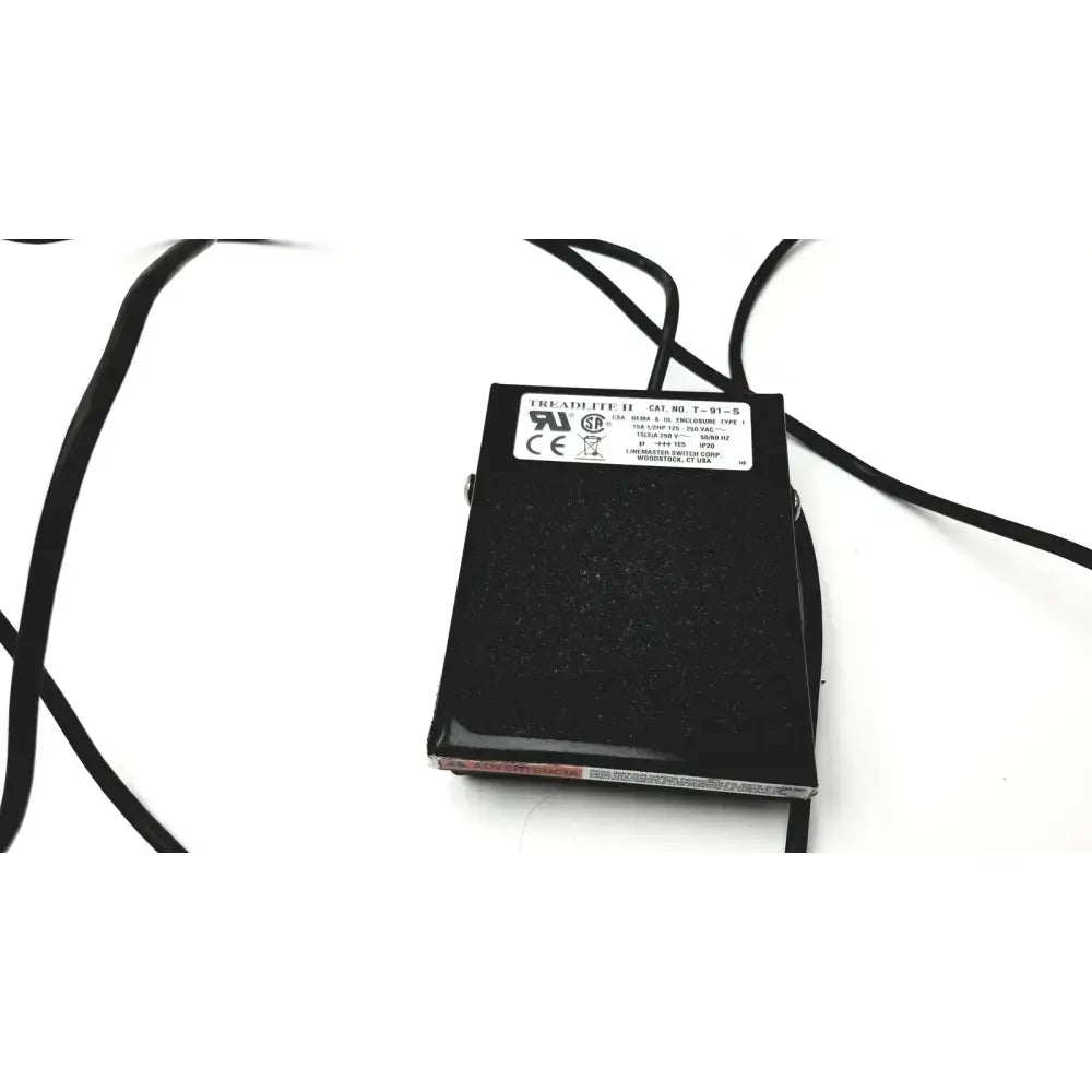 Linemaster Treadlite II Cat No T-91-S Foot Switch, second-hand product photo 1