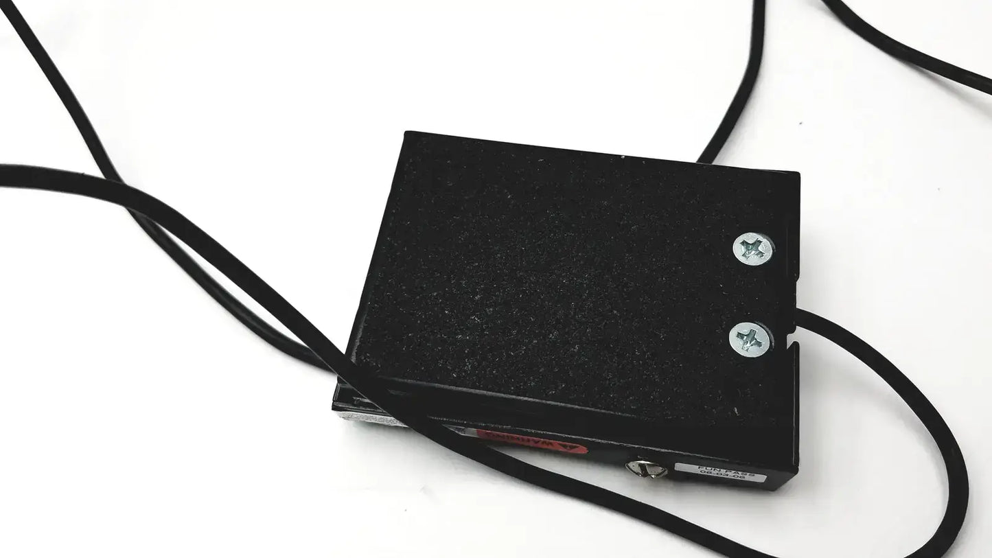 Linemaster Treadlite II Cat No T-91-S Foot Switch, second-hand product photo 6