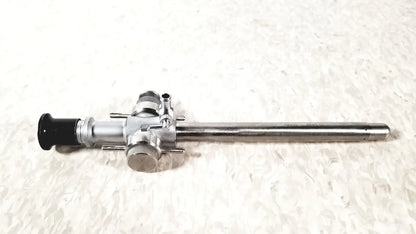 Silver linvatec 118100 l 354530 laparoscopy cannula with black eyepiece and multiple adjustment knobs for laparoscopic instruments