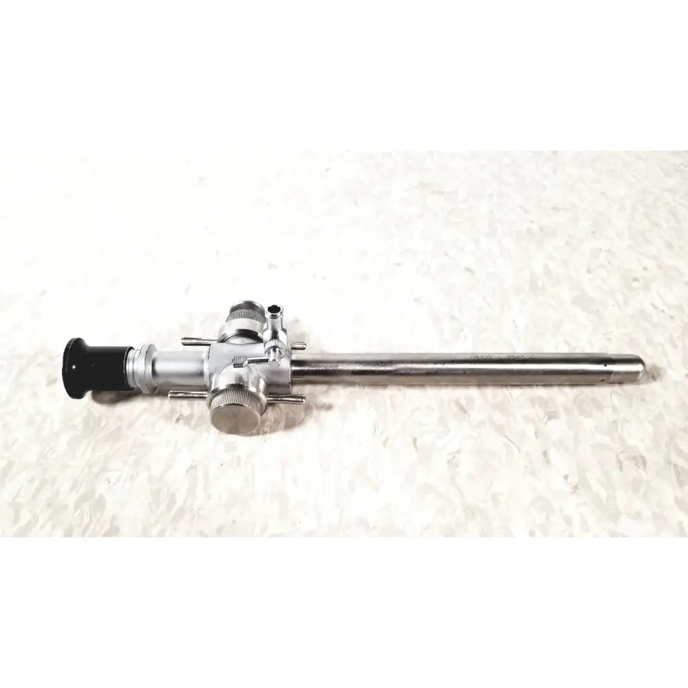 Silver linvatec 118100 l 354530 laparoscopy cannula with black eyepiece and multiple adjustment knobs for laparoscopic instruments