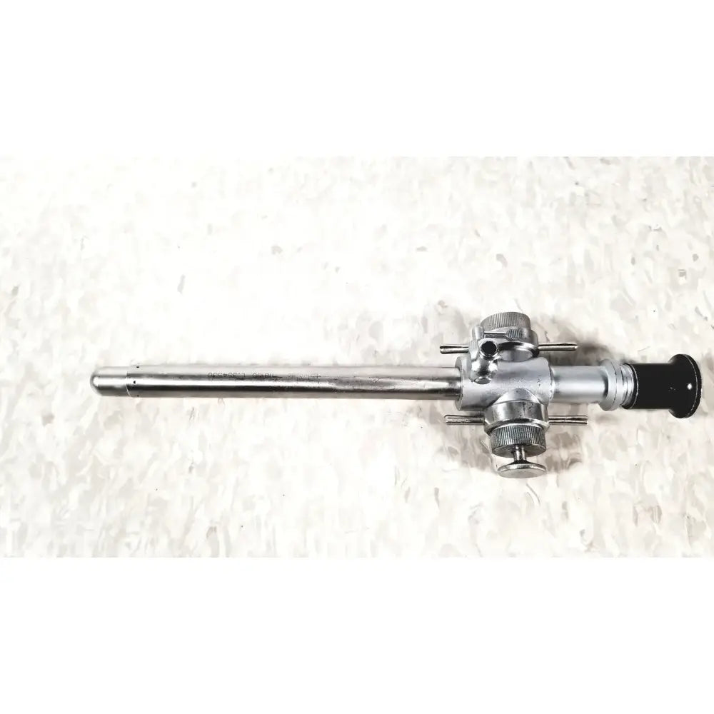 Reuse Medical Linvatec 118100 L. 354530 Laparoscopy Cannula Laparoscopic Instruments, second-hand product photo 1