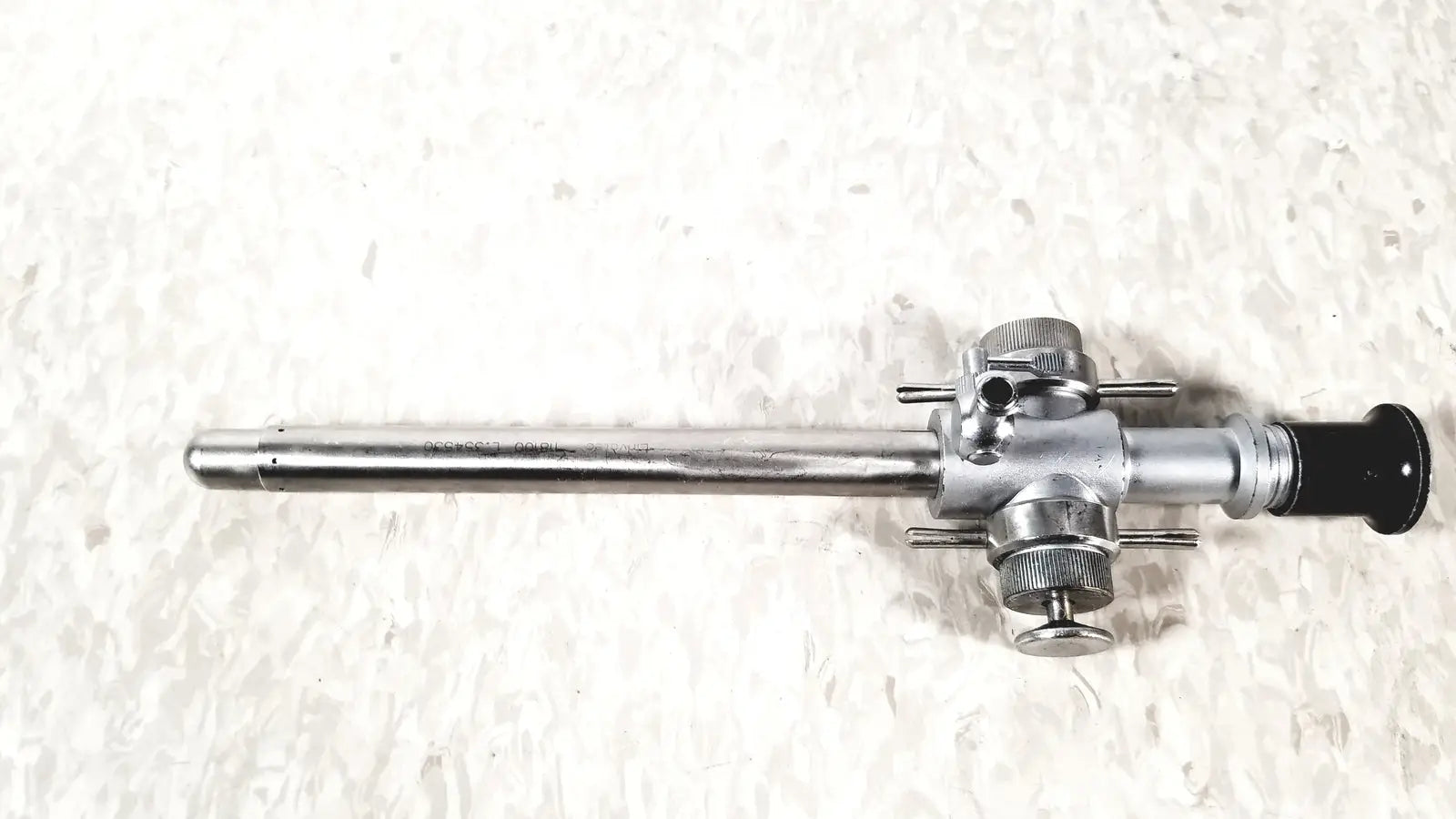 Reuse Medical Linvatec 118100 L. 354530 Laparoscopy Cannula Laparoscopic Instruments, second-hand product photo 1