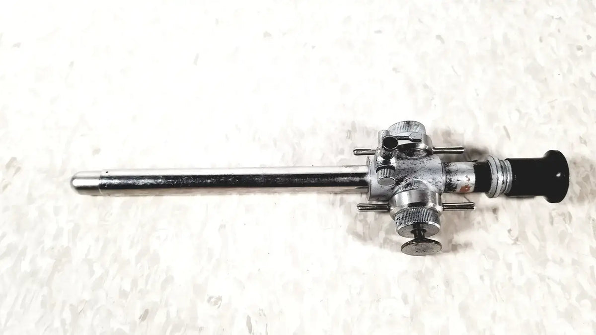 Reuse Medical Linvatec Conmed 118100 Laparoscopic Valve Laparoscopic Instruments, second-hand product photo 1