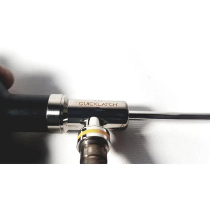 Silver metallic linvatec ql4700 quicklatch with black grip and yellow white collar for 4mm arthroscope arthroscopy