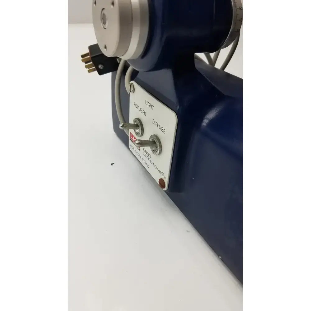 LKB 8800 Ultrotome III Microscope Stand With Optics Ultramicrotome Microscope Stand, second-hand product photo 11
