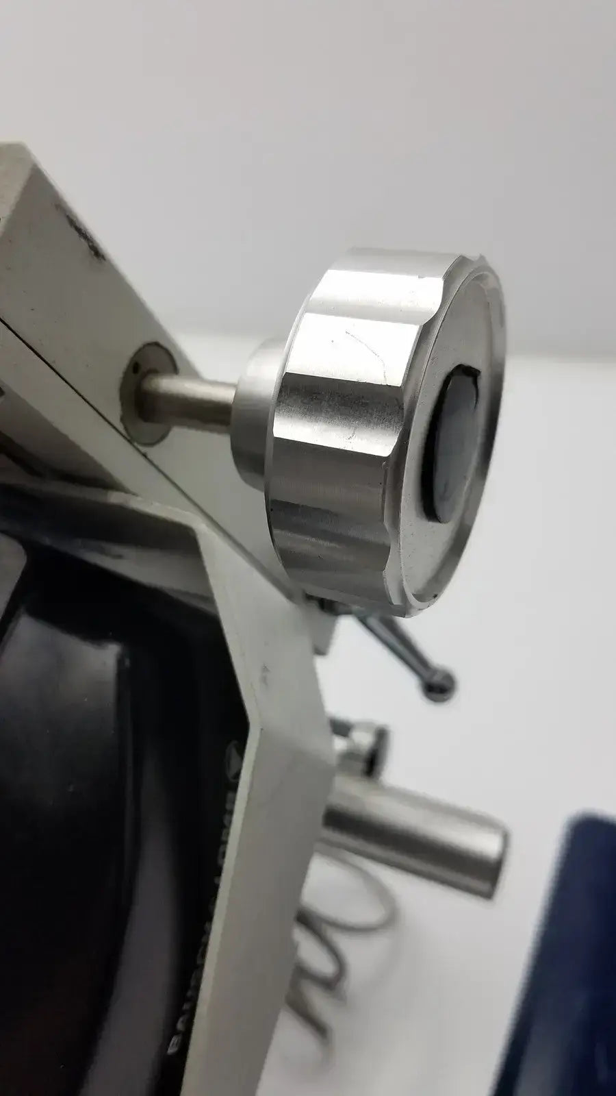 LKB 8800 Ultrotome III Microscope Stand With Optics Ultramicrotome Microscope Stand, second-hand product photo 9