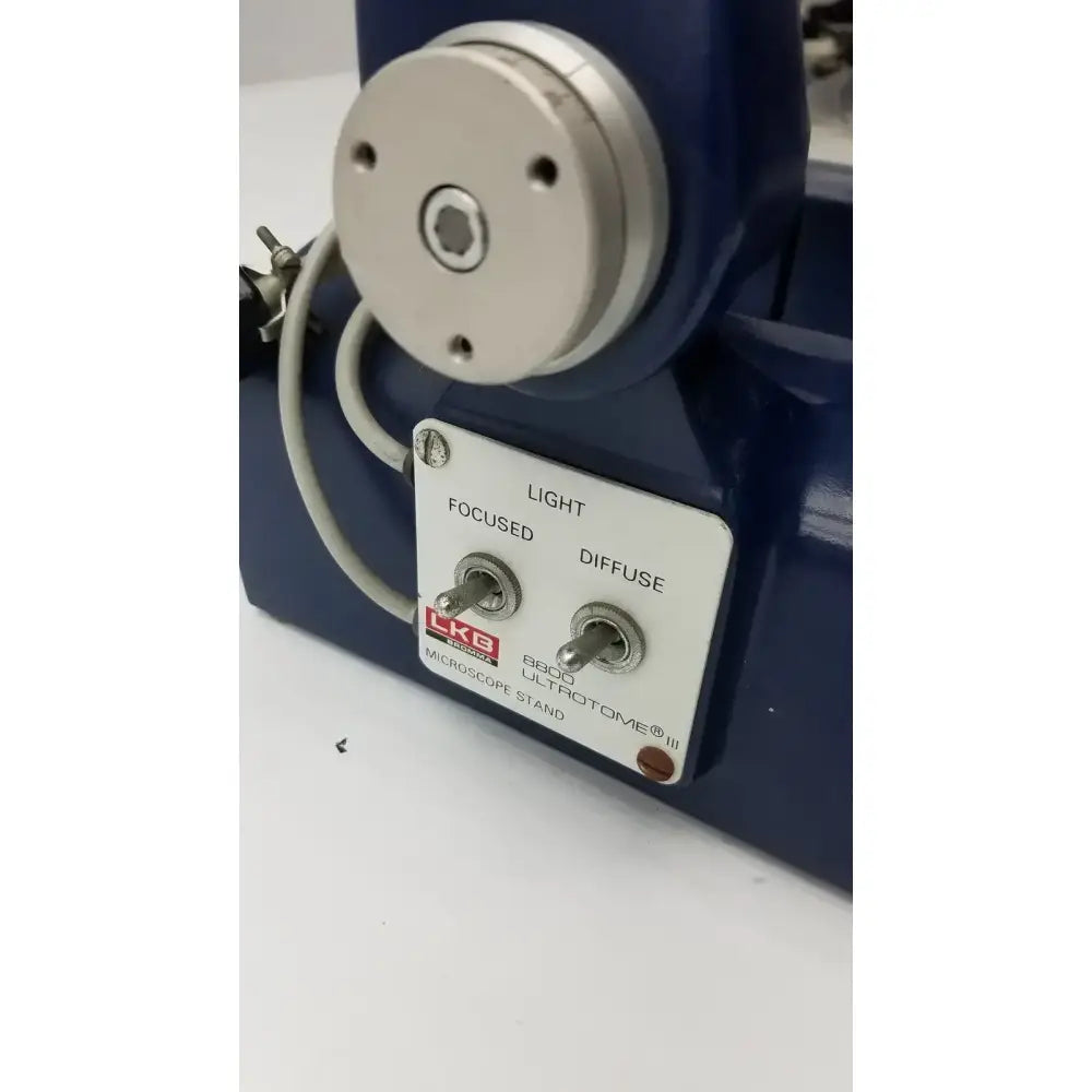 LKB 8800 Ultrotome III Microscope Stand With Optics Ultramicrotome Microscope Stand, second-hand product photo 12