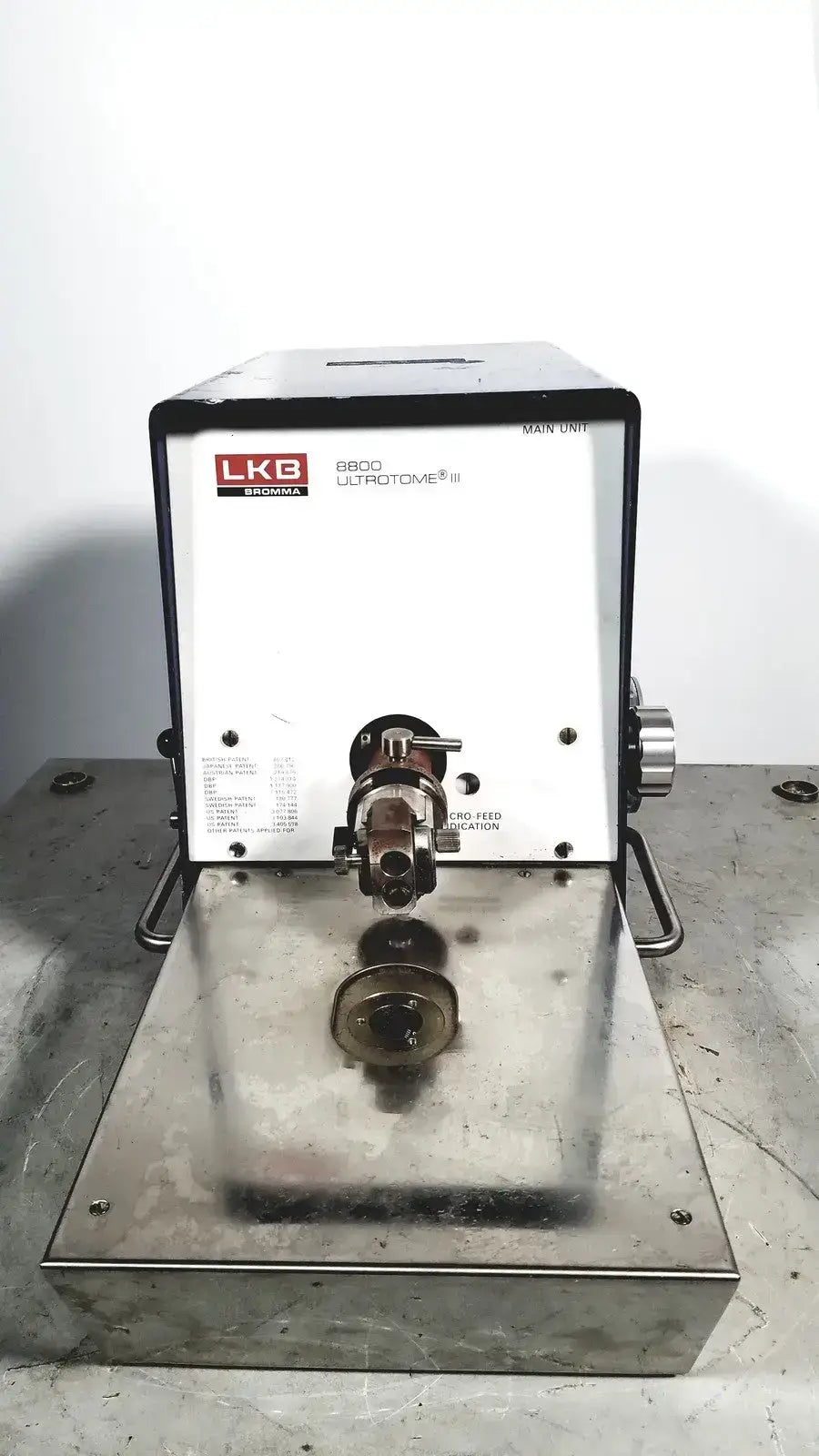 Carl Zeiss LKB Broma 8800 Ultrotome III Microtome part # 90900161 Microtome Part, as-is (for parts) product photo 1