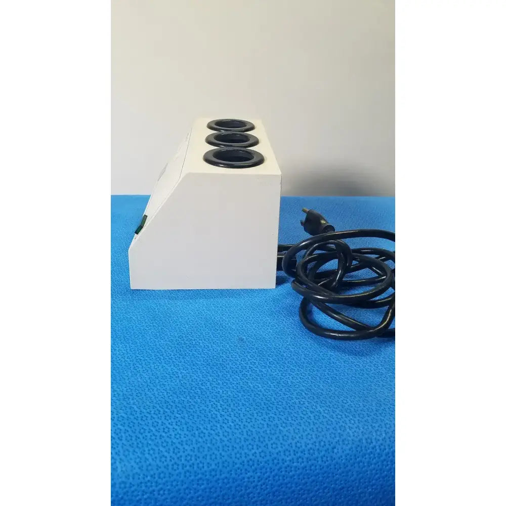 Lombart Instrument Three-Well Desk Charger Instrument Charger, as-is (for parts) product photo 7