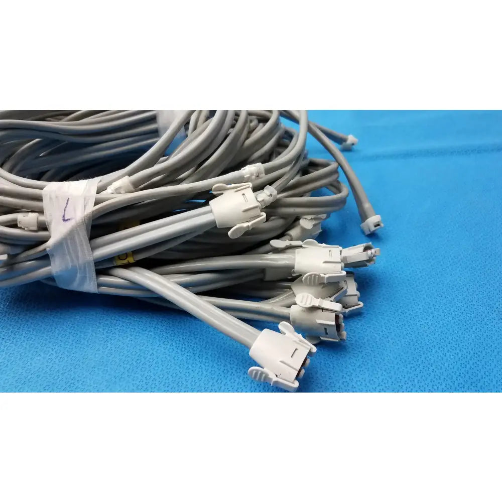 Reuse Medical Equipment Lot of 10 NiBP Air Hose Fast Connector Double Tube NiBP Air Hose Fast Connector, second-hand product photo 2