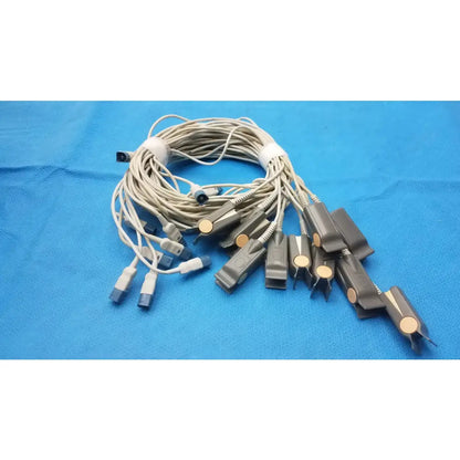 Philips Lot of 10 Philips M1196A SpO2 Adult Finger Clip Sensor Adult Finger Clip Sensor, second-hand product photo 1