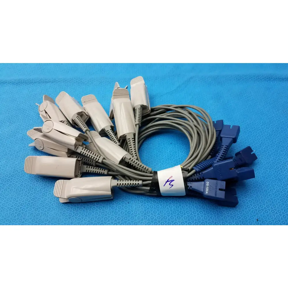 Nellcor Lot of 11 Nellcor DS-100A SpO2 Adult Finger Clip Sensors Adult Finger Clip Sensor, second-hand product photo 1