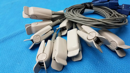 Nellcor Lot of 11 Nellcor DS-100A SpO2 Adult Finger Clip Sensors Adult Finger Clip Sensor, second-hand product photo 4