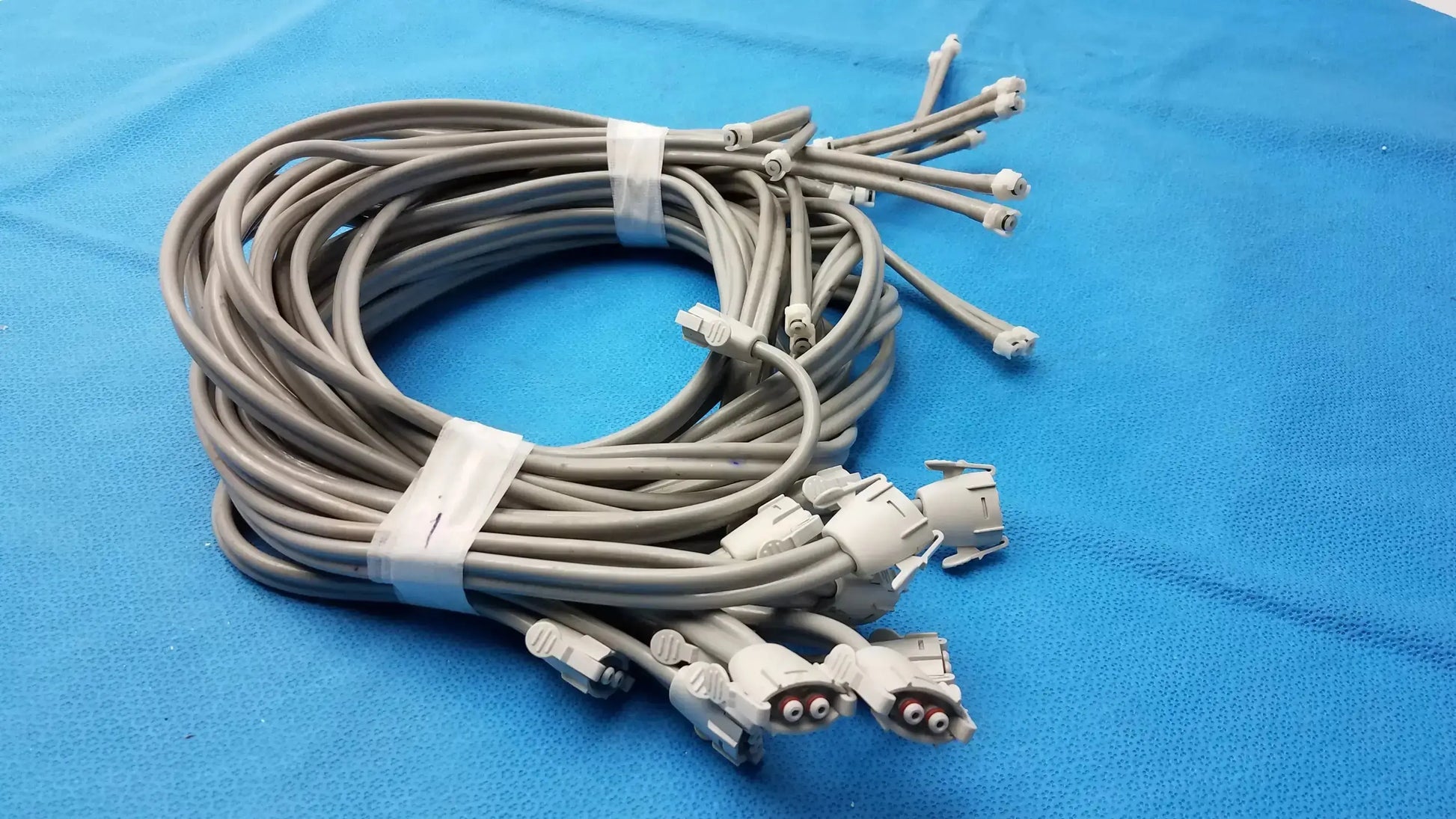 Reuse Medical Equipment Lot of 12 NiBP Air Hose Fast Connector Double Tube NiBP Air Hose Fast Connector, second-hand product photo 3