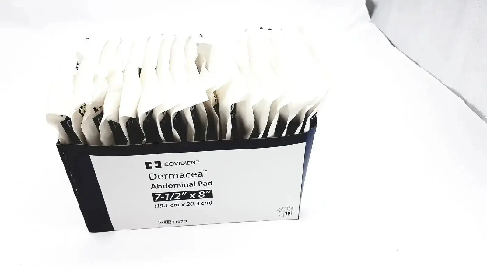 Covidien Lot of 18 Covidien Dermacea Abdominale Ref: 7197D, 7 1/2x8” Abdominal Pad, second-hand product photo 3