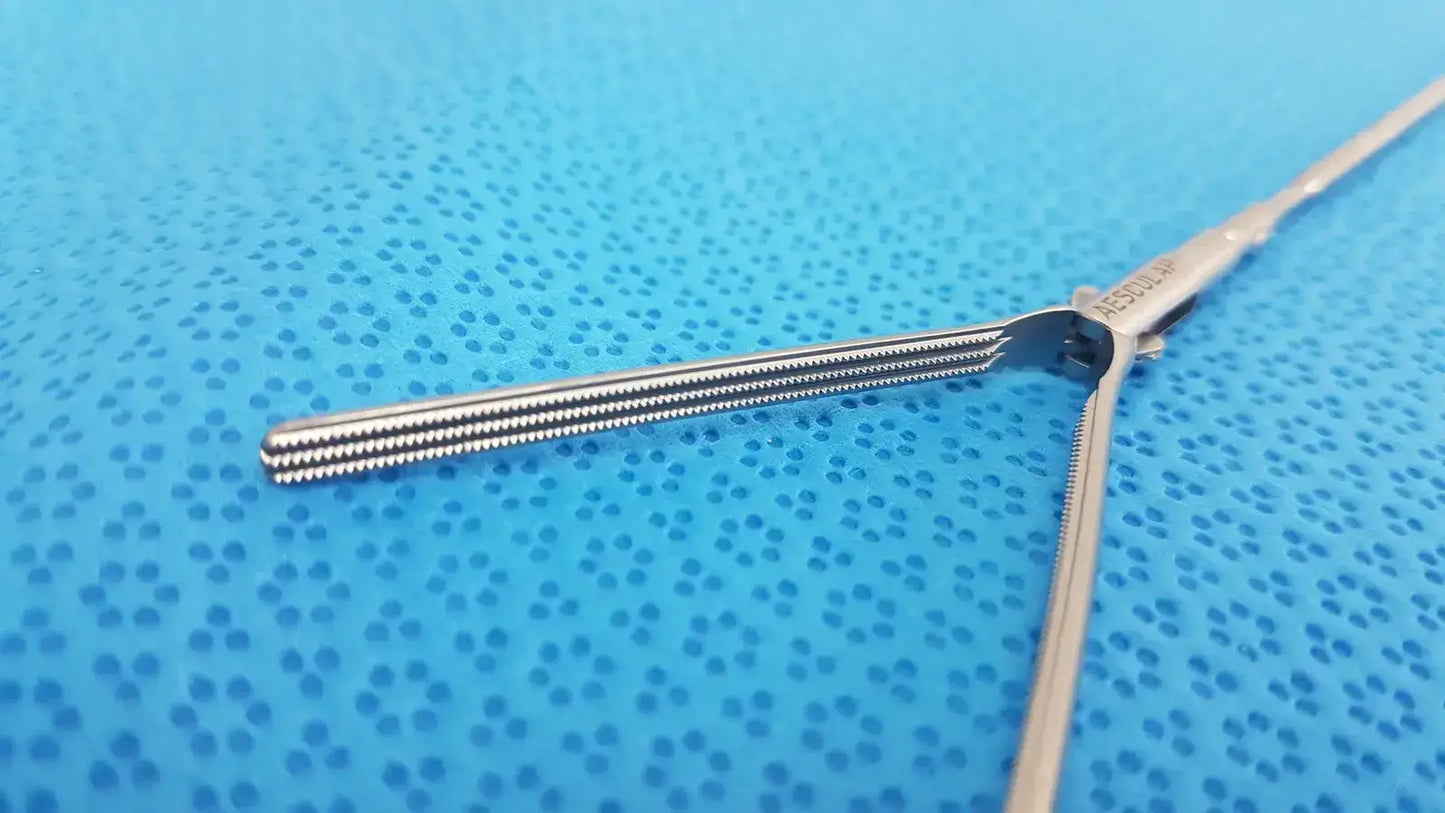 AESCULAP Lot of = 2 AESCULAP Laparoscopic Dissecting Forceps - P0657R Laparoscopic Dissecting Forceps, second-hand product photo 8