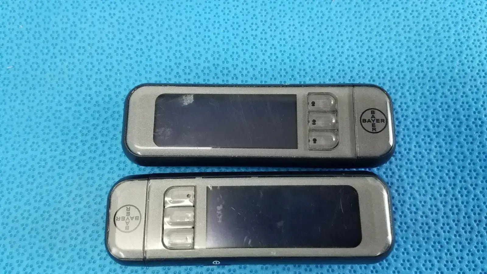 Bayer Lot of 2 - Bayer Contour Next Link 2.4 Glucose Meter Medtronic Diabetes Monitor Glucose Meter, second-hand product photo 4