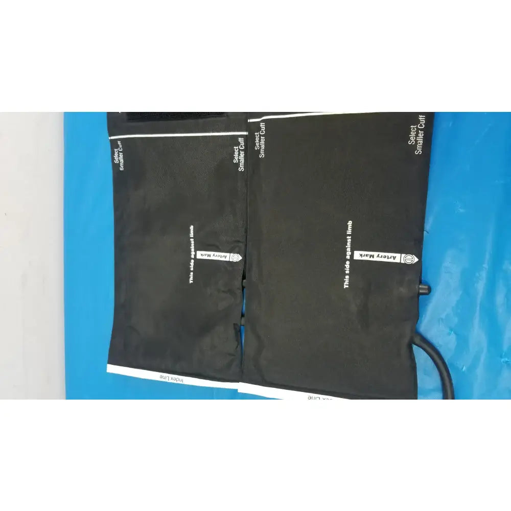 Henry Schein Lot of - 2 Henry Schein Blood Pressure Cuff Adult 11 Blood Pressure Cuff, second-hand product photo 6