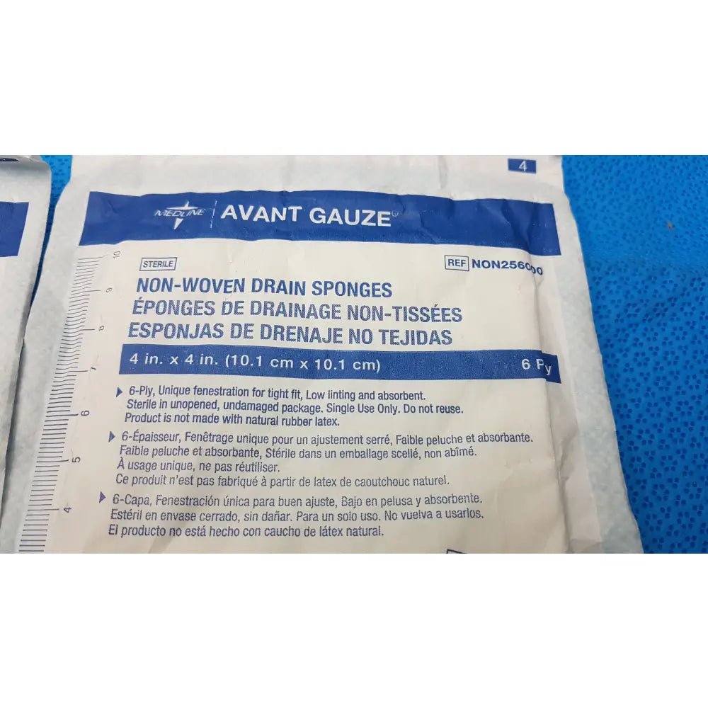 Lot of 2 Medline Avant Gauze Sterile Non-Woven Drain Sponges 4’’x4’’ 6-Ply Ref NON256000 - Sterile Non-Woven Drain