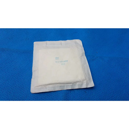 Lot of 2 Medline Avant Gauze Sterile Non-Woven Drain Sponges 4’’x4’’ 6-Ply Ref NON256000 - Sterile Non-Woven Drain