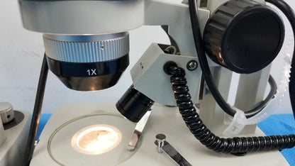 Meiji Techno Lot of 2 Meiji Techno EMT-1 Stereo Microscope Stereo Microscope, as-is (for parts) product photo 15
