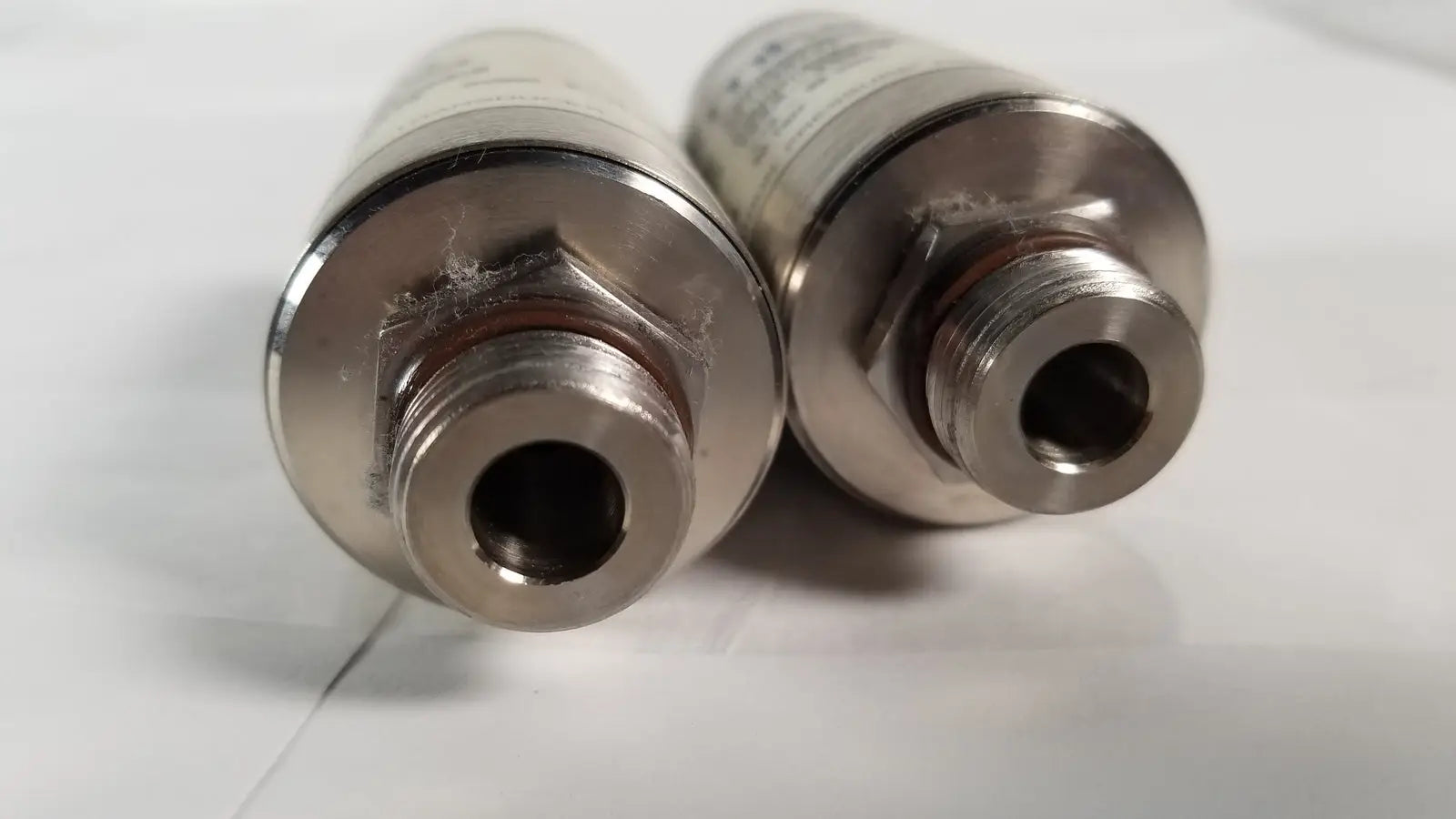 MKS Lot of 2 MKS Baratron Pressure Transducer 722A-25315, 200 Torr and 30 Torr Pressure Transducer, second-hand product photo 6