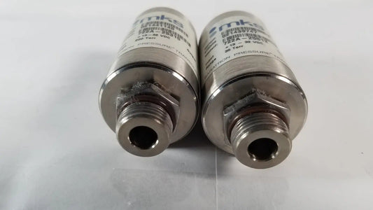 MKS Lot of 2 MKS Baratron Pressure Transducer 722A-25315, 200 Torr and 30 Torr Pressure Transducer, second-hand product photo 2