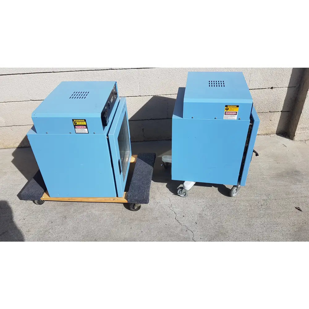 Lot of 2 Robbins Scientific 400 Hybridization Incubators - Hybridization Incubator