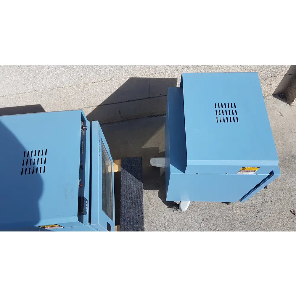 Lot of 2 Robbins Scientific 400 Hybridization Incubators - Hybridization Incubator