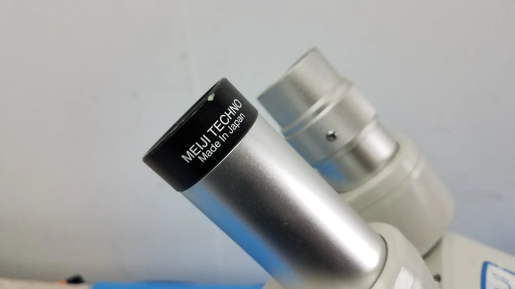 N/A Lot of 2 Stereo Microscope With CK Inverted Binocular Microscope Microscopes, as-is (for parts) product photo 9