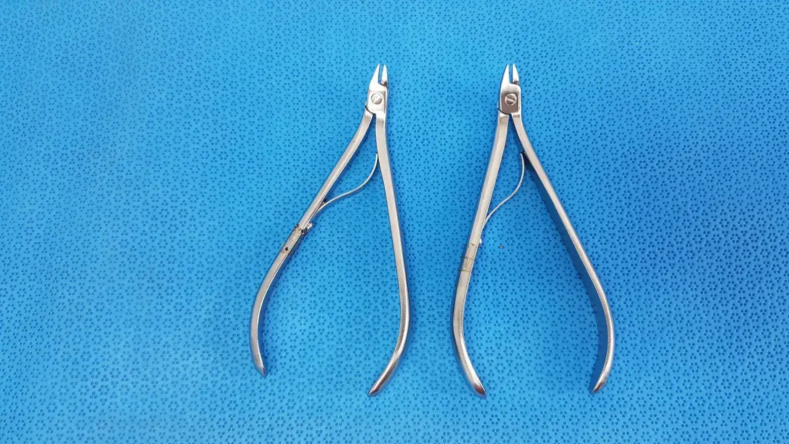 CENTURION PAKISTAN Lot of 2 Surgical Nail & Cuticle Nipper 5" – Precision Instrument Surgical Instrument, second-hand product photo 1