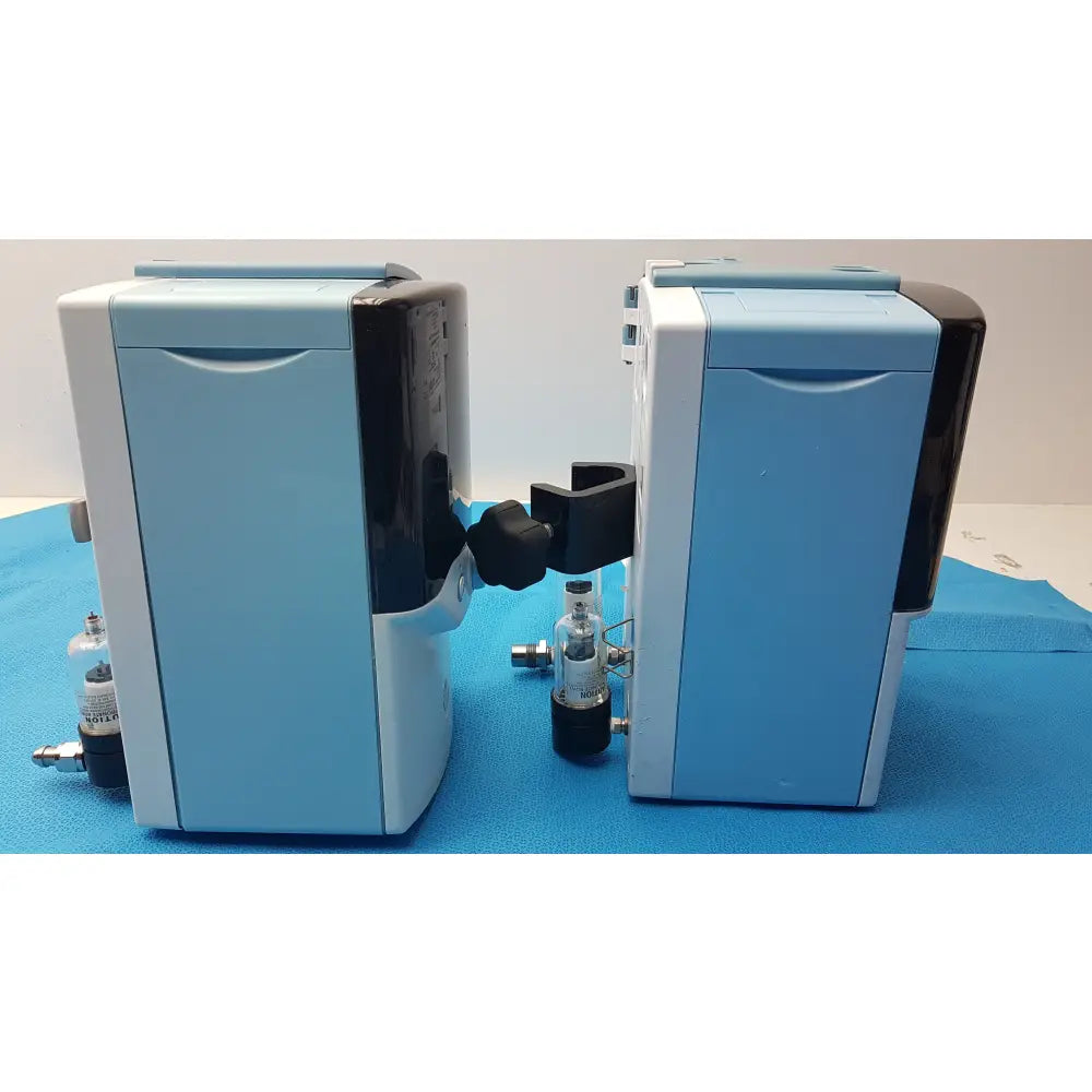 Lot of 2 Vapotherm Precision Flow Plus Hi-VNI Respiratory Therapy Units - Respiratory Therapy Unit
