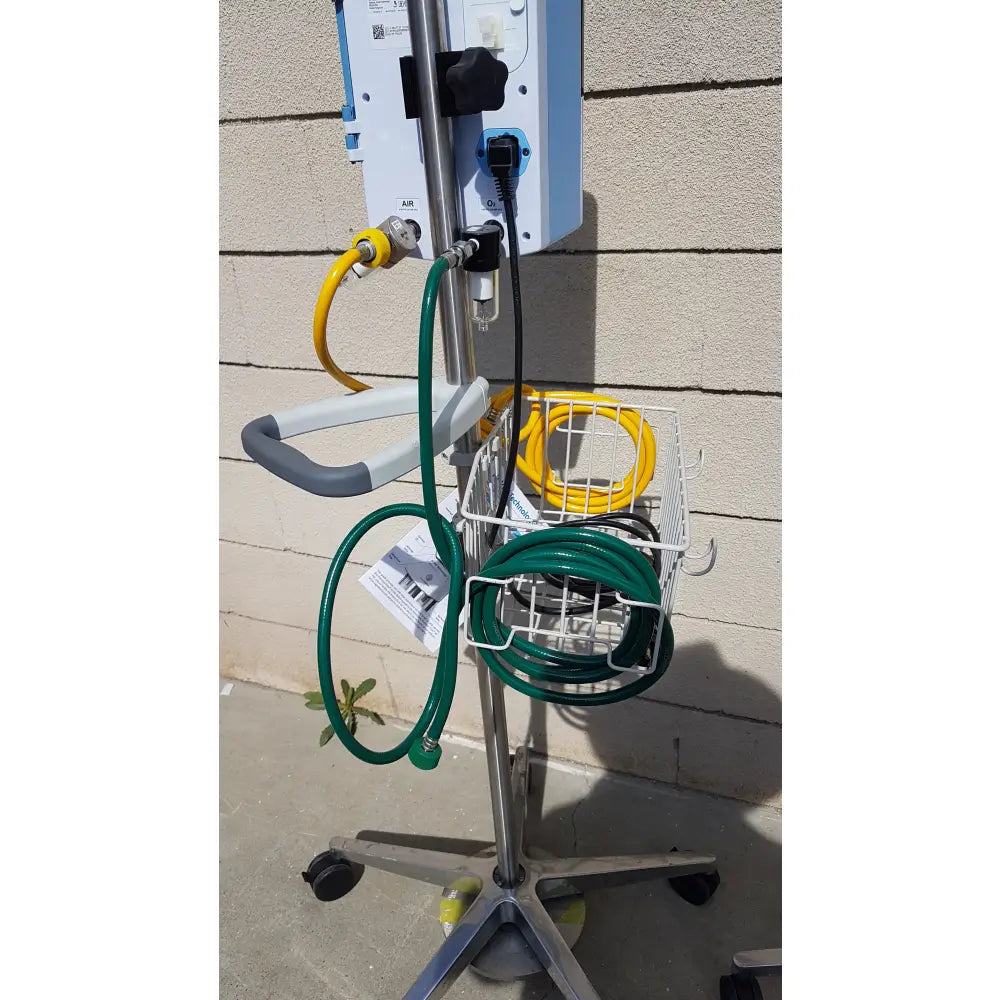 Lot of 2 Vapotherm Precision Flow Plus Respiratory Therapy Units With Stands - Respiratory Therapy Unit